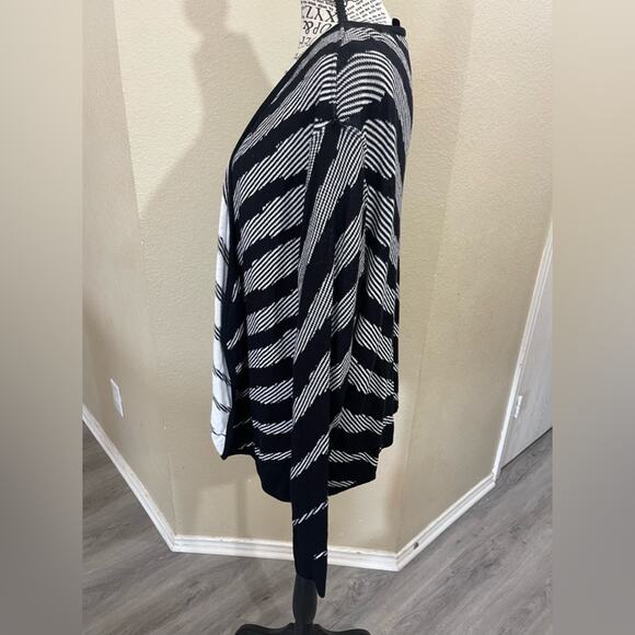Zoos lightweight cardigan‎ sz xl - Picture 2 of 7